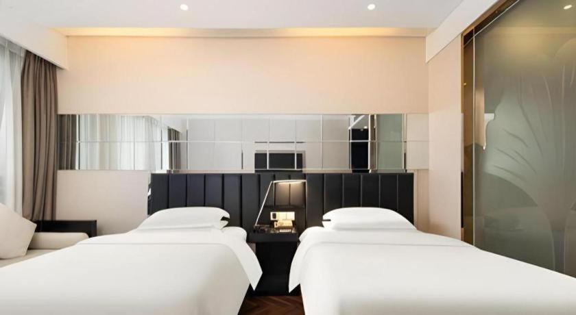 Jinjiang Metropolo Hotel - Taizhou Wanda Plaza Exterior photo